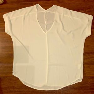 Lush white short sleeve blouse